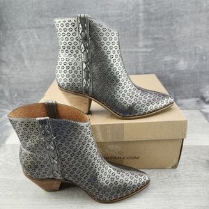 Frye & Co. Maley Perf Bootie  Women 7M Gun Metal Leather Ankle & Booties Boot